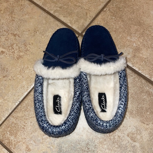 Clarks Slippers lds sz 8 - Picture 3 of 7